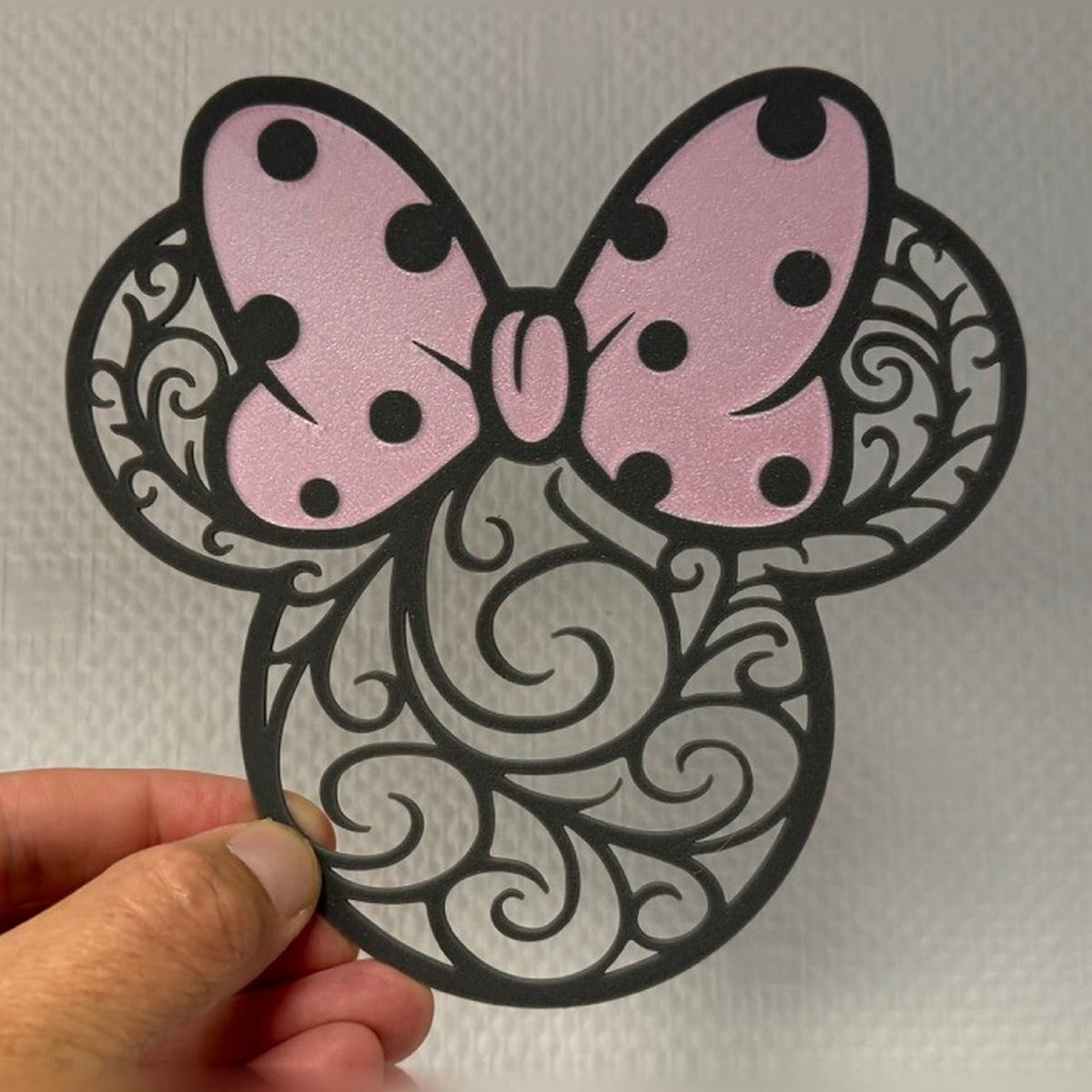 Minnie Mouse Silhouette Wall Art – 3D Printed Two-Tone Decor